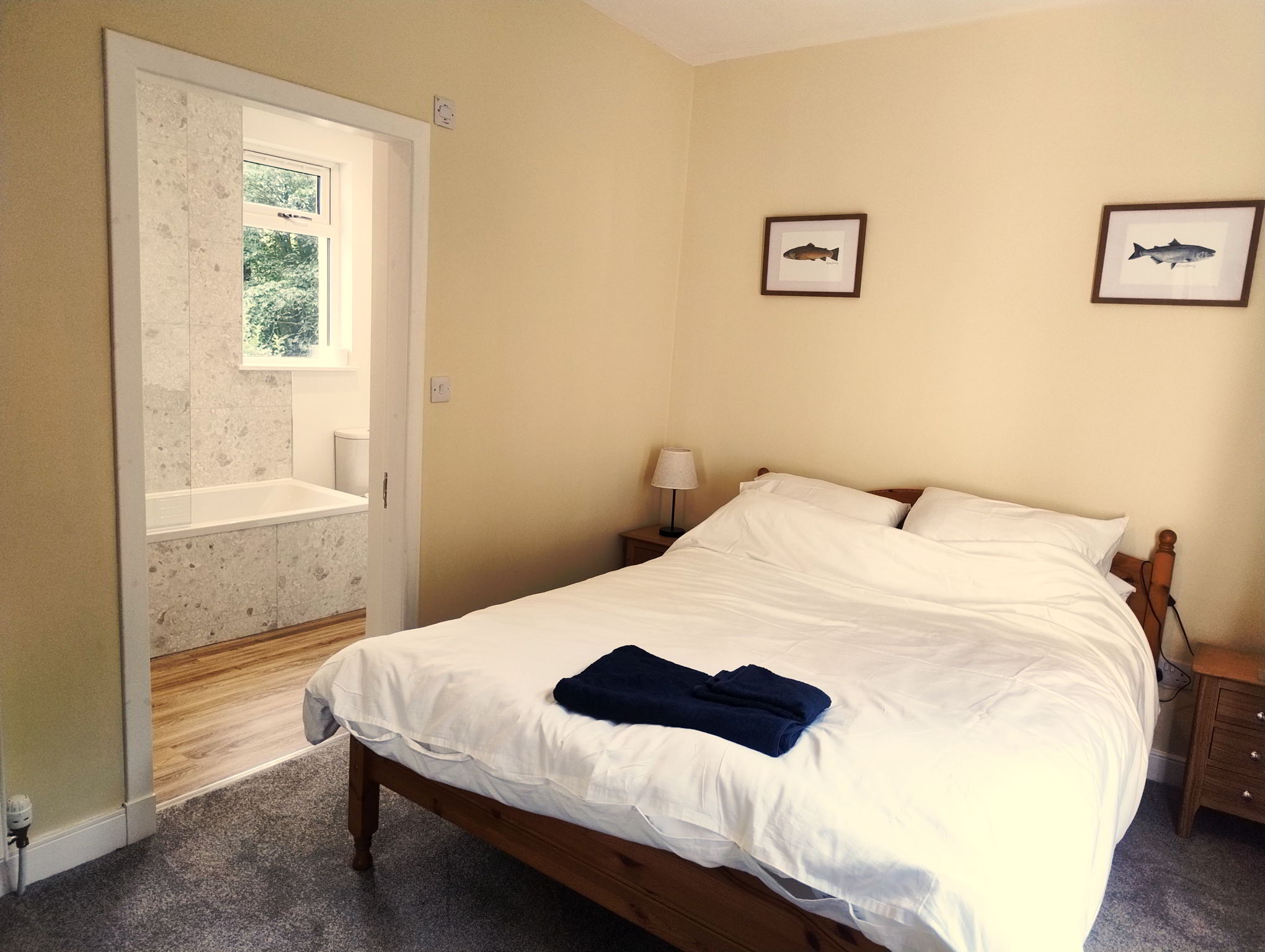 Cottage bedroom